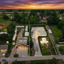 Building Photo - 22316 E Martin Dr