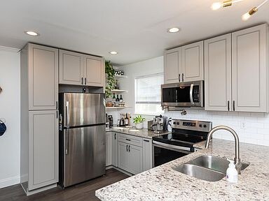 Foto del edificio - 920 Anderson Rd