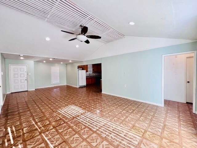 Foto del edificio - 7142 Valeview Drive