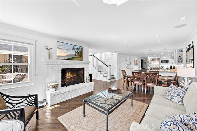 Building Photo - 309 Larkspur Ave