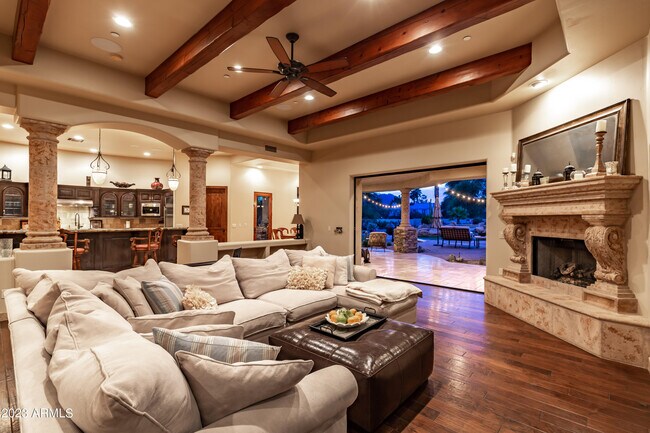 Foto del edificio - 9316 N 58th St