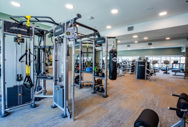 Building Photo - Gateway