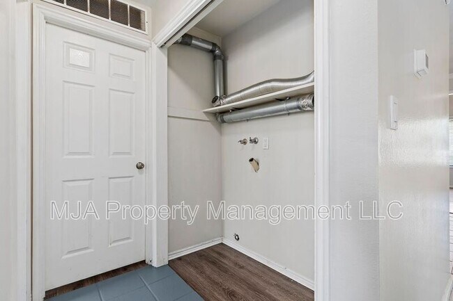 Foto del edificio - 715 N 1050 W