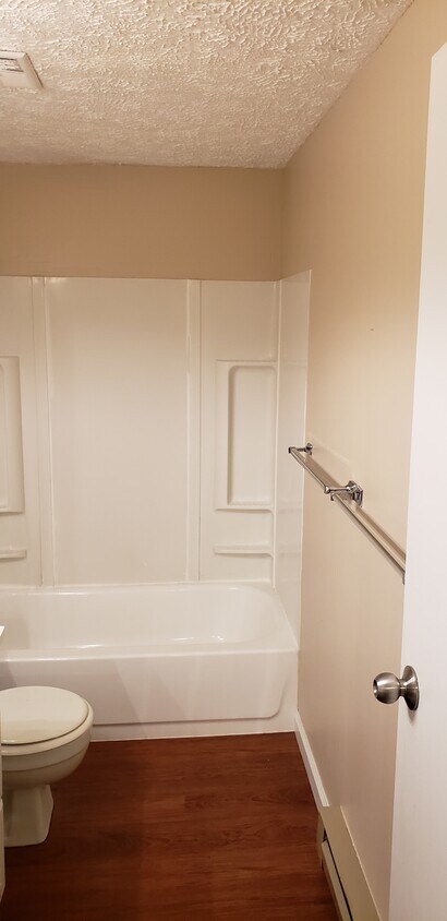 Primary Photo - 311 Meadow Dr