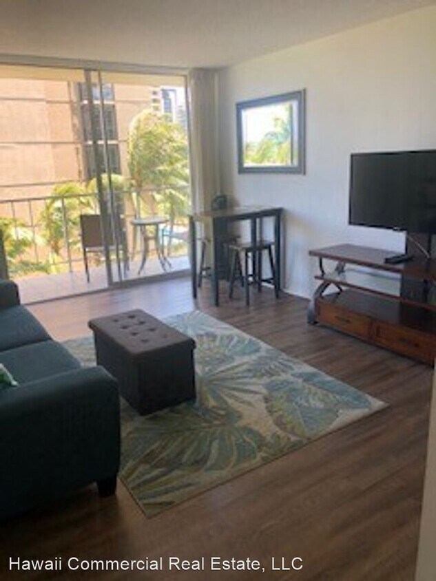 Primary Photo - 2115 Ala Wai Blvd
