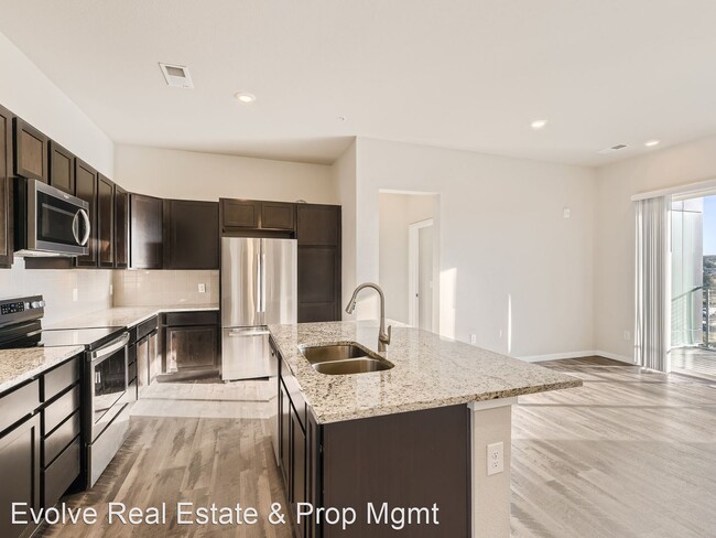 Building Photo - 2 br, 2 bath House - 9283 Twenty Mile Rd #406