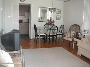 Building Photo - 2 br, 1 bath Condo - 4365 Tahitian Gardens...
