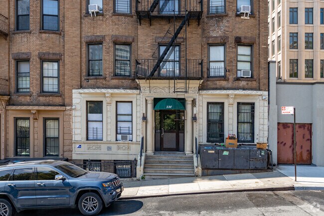 Foto del edificio - 530 W 123rd St