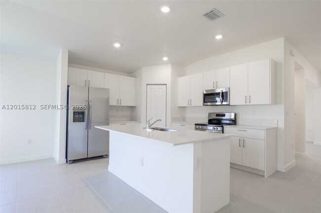 Foto del edificio - 17564 SW 285th St