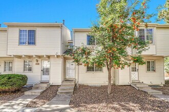 Building Photo - 4229 S Mobile Cir