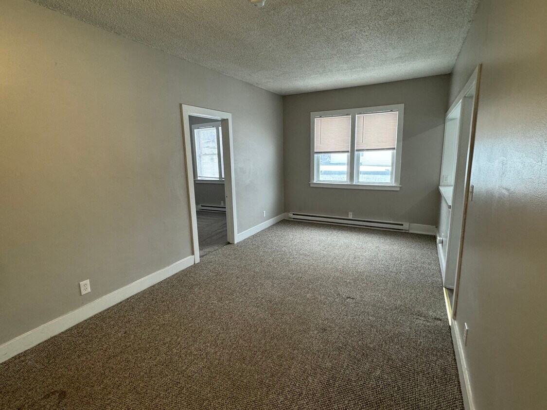 Building Photo - 11439 Olean Rd