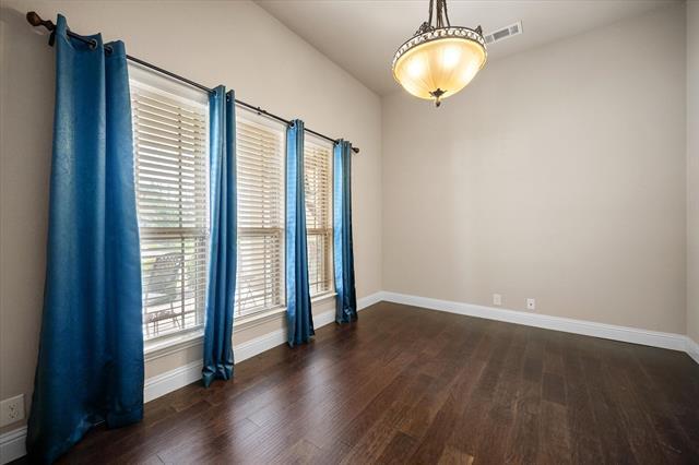 Foto del edificio - 1370 Litchfield Ln