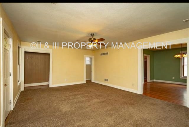 Building Photo - 507 S Ash St