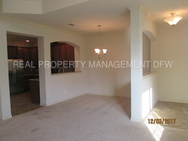 Building Photo - 6944 Carrington Ln