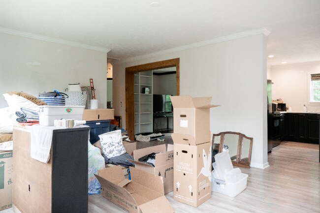 Foto del edificio - 24 Oakcrest Dr
