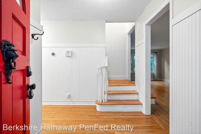 Building Photo - 4 br, 2.5 bath House - 108 Nottingham Place