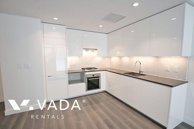 Building Photo - Fraser Commons At Marine 1 Bedroom Apartment Rental 201-8188 Fraser St Vancouver: VADAPM.com