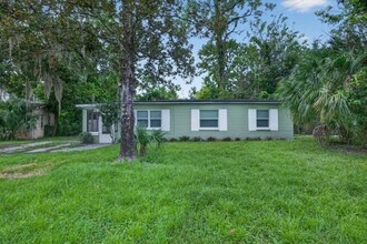 Building Photo - 2256 Inwood Cir S