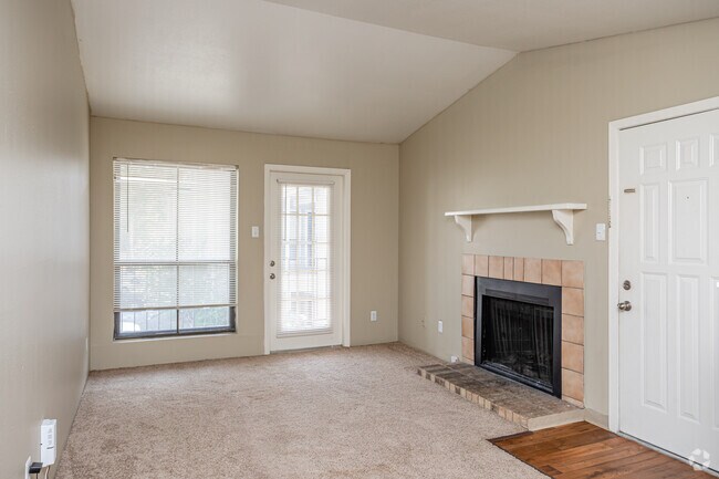 1HAB, 1BA - 645 ft² - Summit Midtown