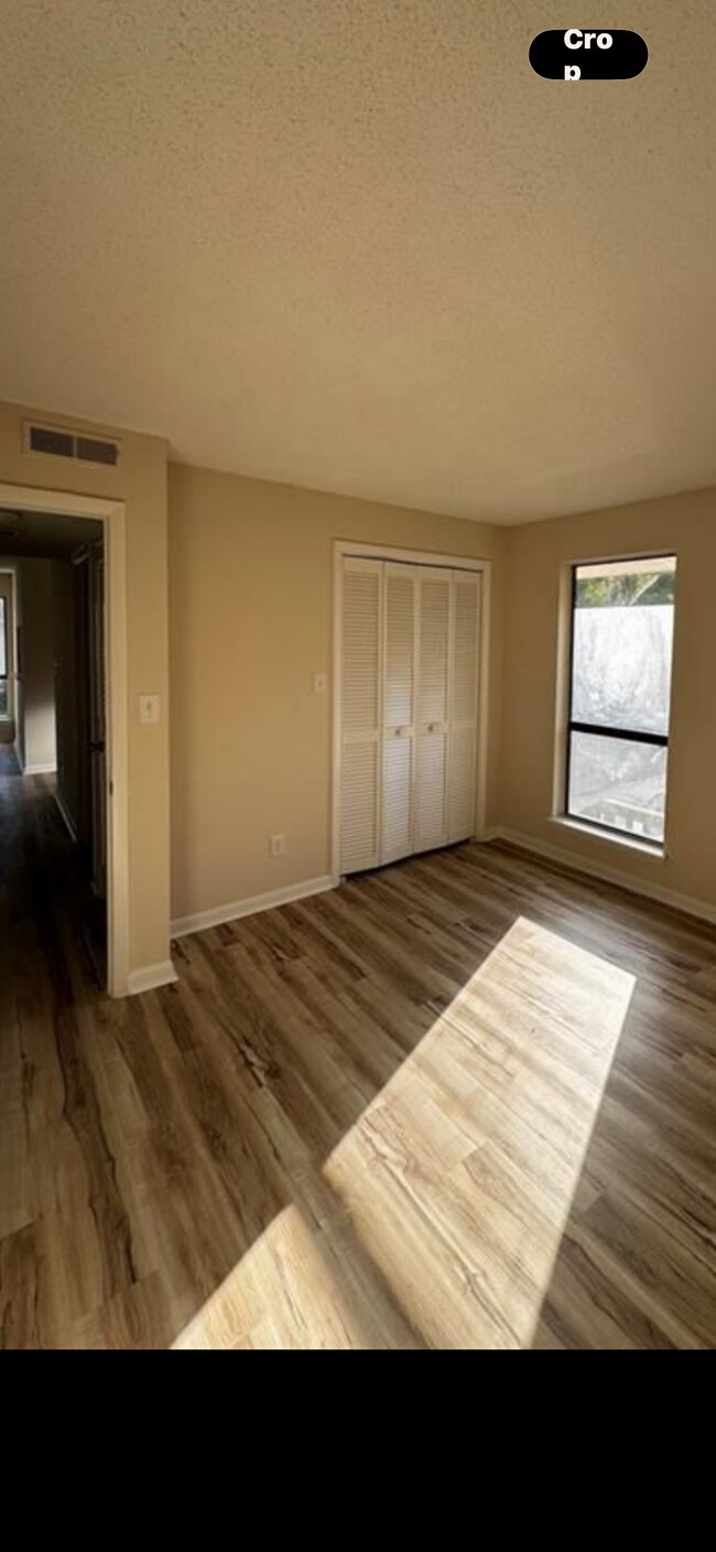 Building Photo - 148 Turnwood Ln
