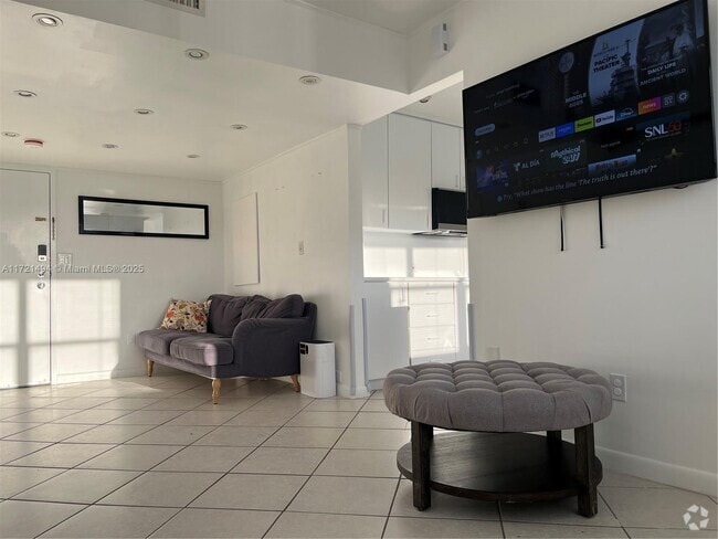 Building Photo - 1390 Ocean Dr