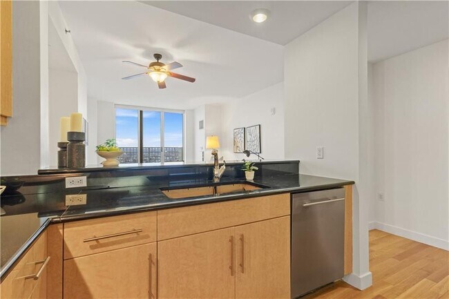 Foto del edificio - 1 W Exchange St