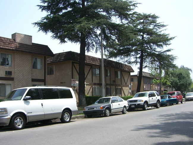 Primary Photo - Langdon Villas