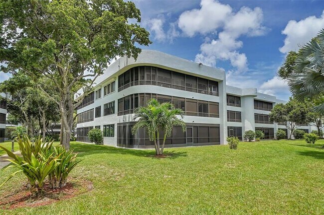Foto del edificio - 1460 Sheridan St