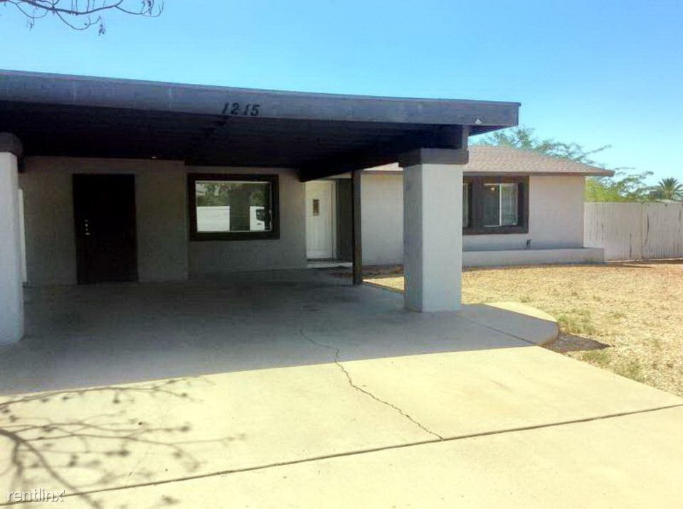 Primary Photo - 1215 W Muriel Dr