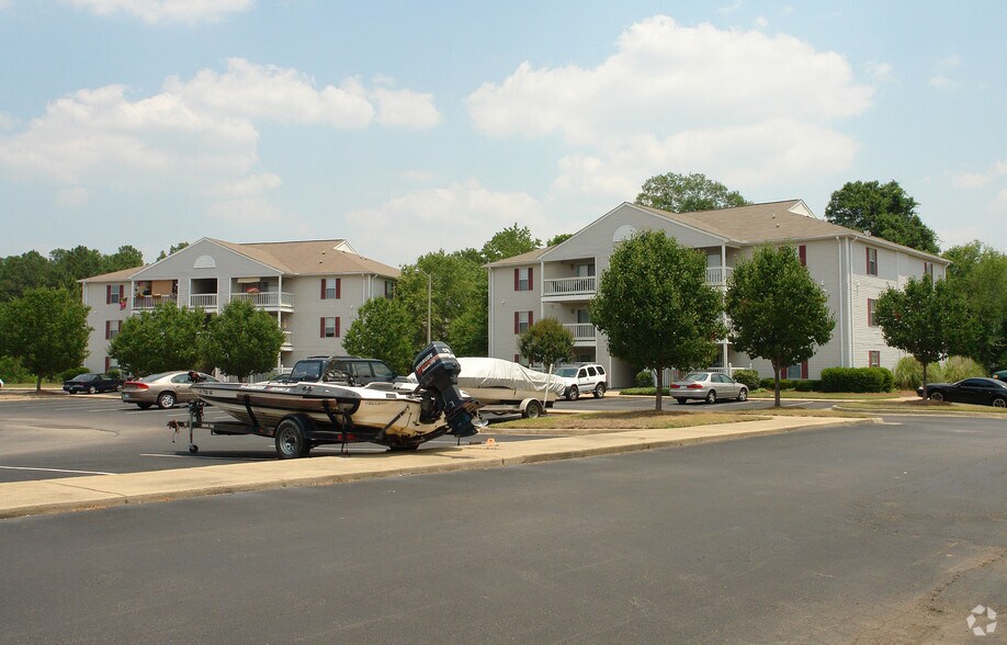Shadow Lake Apartments Rentals Flowood, MS