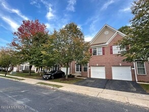 Building Photo - 73 Ironwood Ct
