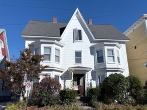 Building Photo - 350 Pearl St Building Photo - 350 Pearl St