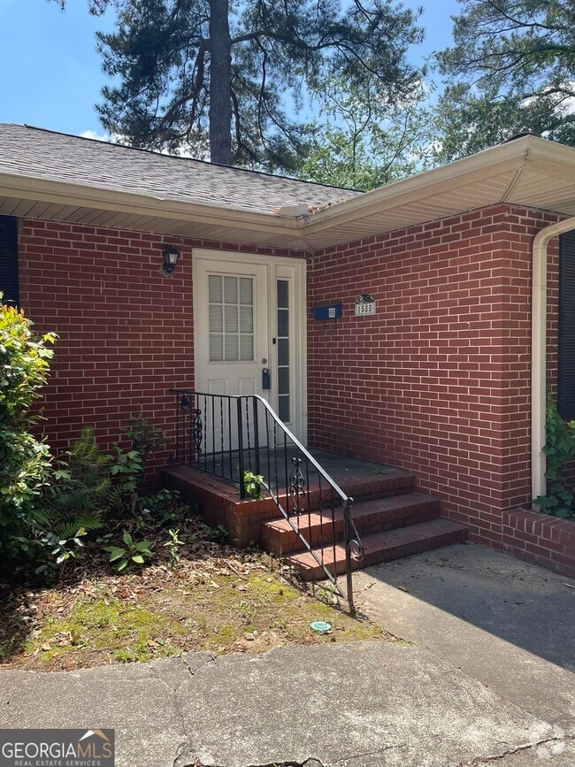 Building Photo - 1585 Piedmont Cir NE