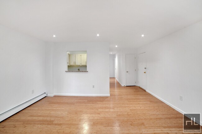 Foto del edificio - Hidden Modern Gem in Fort Greene