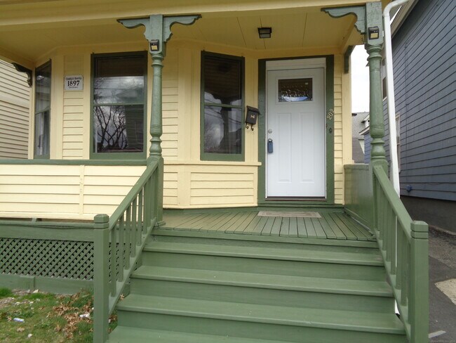 Foto del edificio - 202 Cottage St