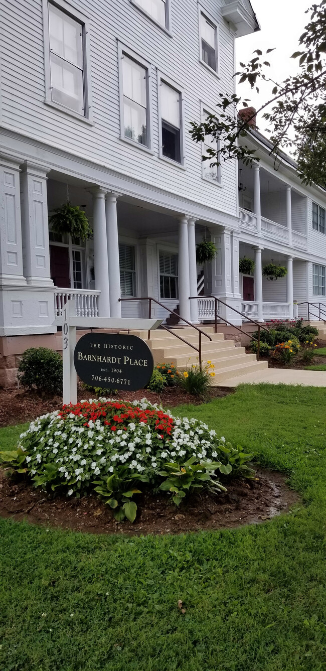 Welcome to The Historic Barnhardt Place - The Historic Barnhardt Place