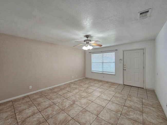 Building Photo - RENT SPECIAL & RENT REDUCTION - AVAILABLE NOW!