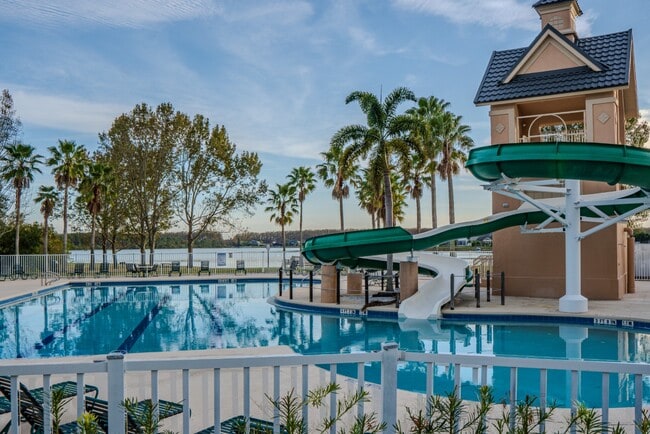 Foto del edificio - Spacious 5BR Home in Falcon Trace | 3-Car Garage | Screened Patio | Resort-Style Amenities Rent: ...