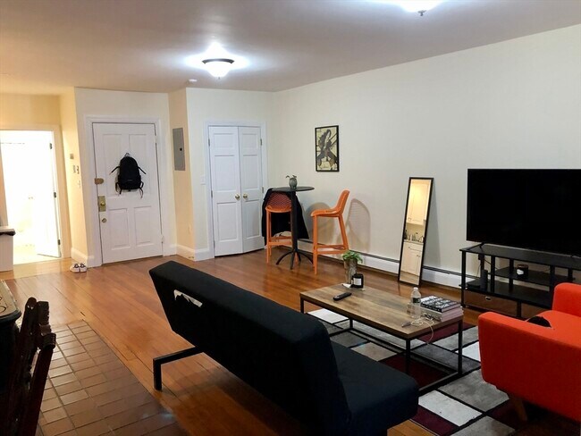 Foto del edificio - 115 Beacon St