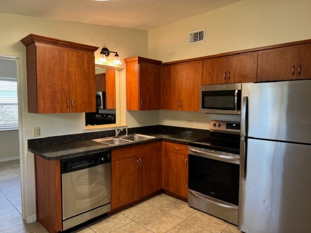 Building Photo - 6770 Runnel Dr