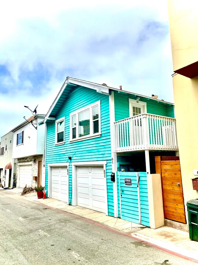 Building Photo - 61 10th Ct