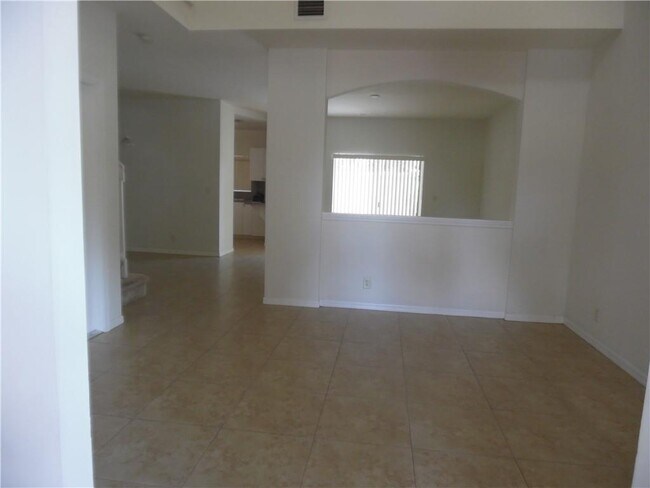 Foto del edificio - 11392 NW 33rd St