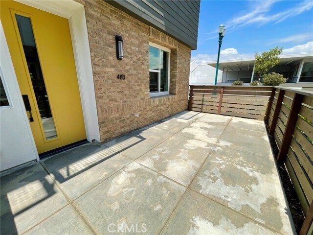 Foto del edificio - 480 Shelby Ln