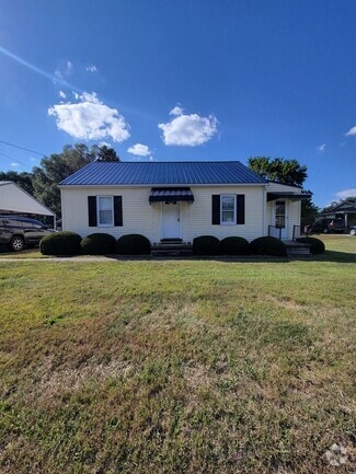Building Photo - 3289 Anthony Hwy