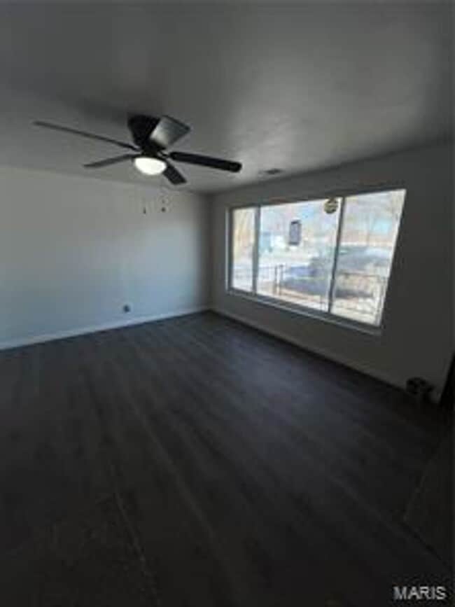 Building Photo - For Lease