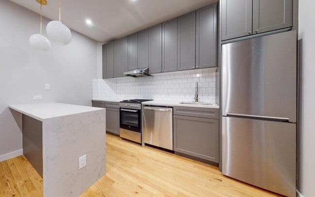 Photo - Smith Street Apartment