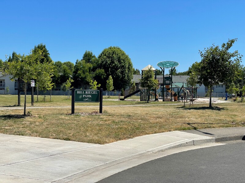 Building Photo - 4526 Campbell Dr SE