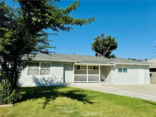 Foto principal - 3988 Stotts St