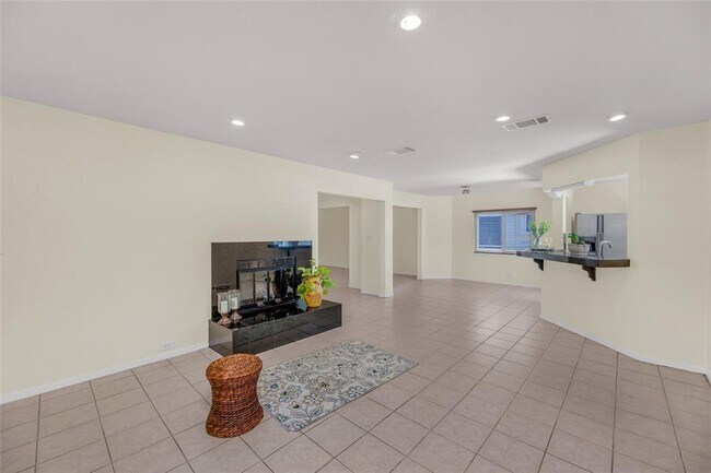 Foto del edificio - 8904 Bridgewood Trail