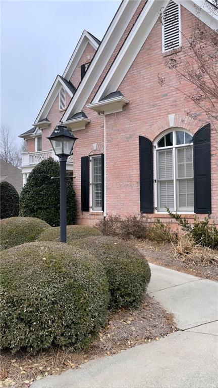 Building Photo - 5685 Lake Manor Trce